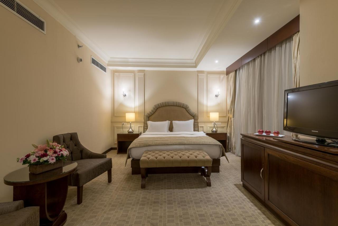 Galleria Hotel Beirut Exterior photo